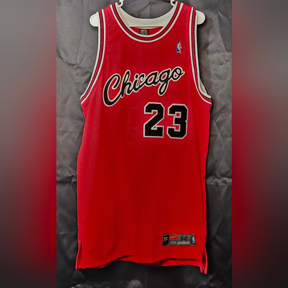 Nike Chicago Bulls Michael Jordan  Vintage Authentic Jersey  Size 52 (2XL) price